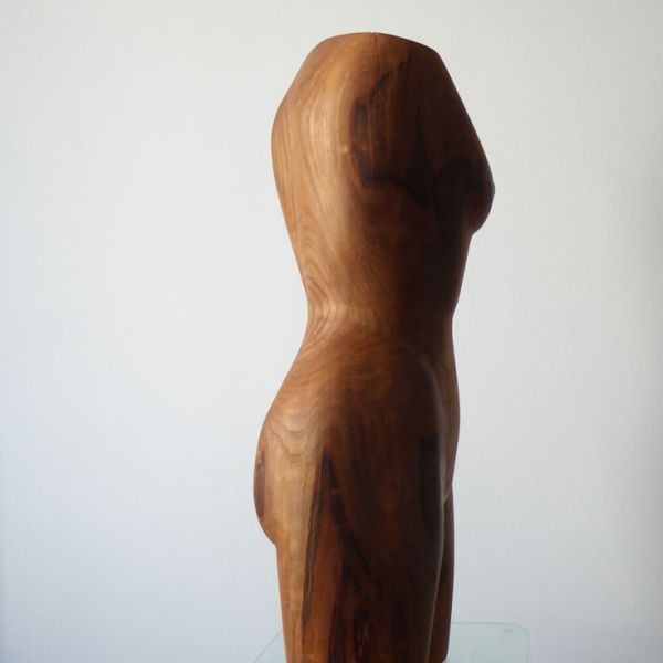Houten sculptuur Beeld 28