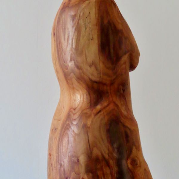 Houten sculptuur Beeld 1